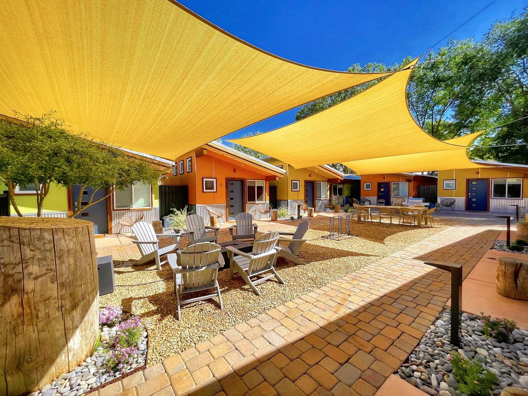 Downtown Kokopelli West 9 - Newly Remodeled Stylish Studio Moab Luaran gambar