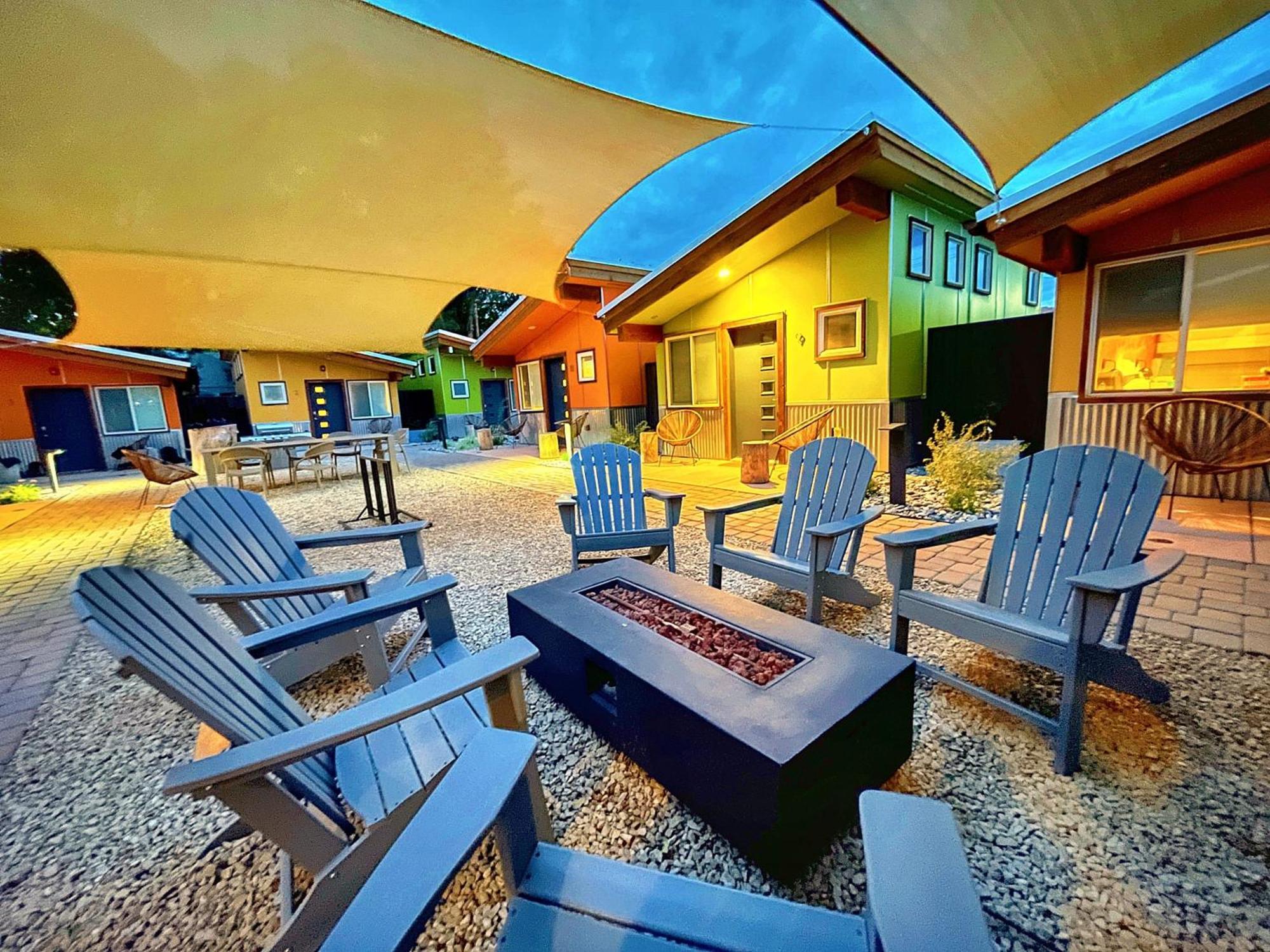 Downtown Kokopelli West 9 - Newly Remodeled Stylish Studio Moab Luaran gambar