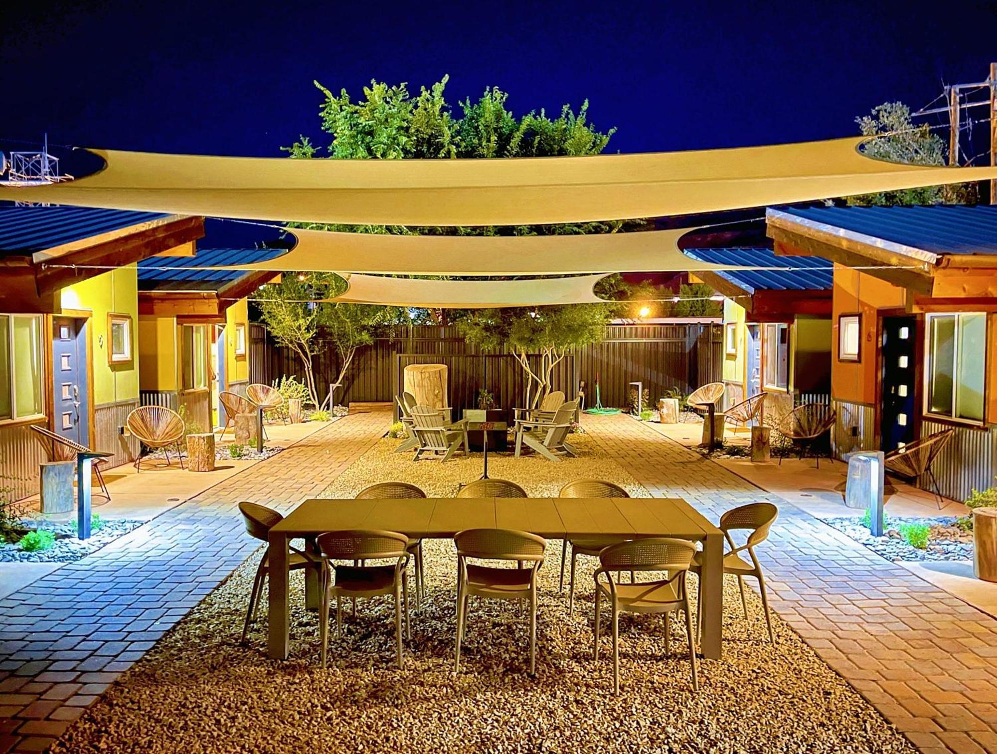 Downtown Kokopelli West 9 - Newly Remodeled Stylish Studio Moab Luaran gambar
